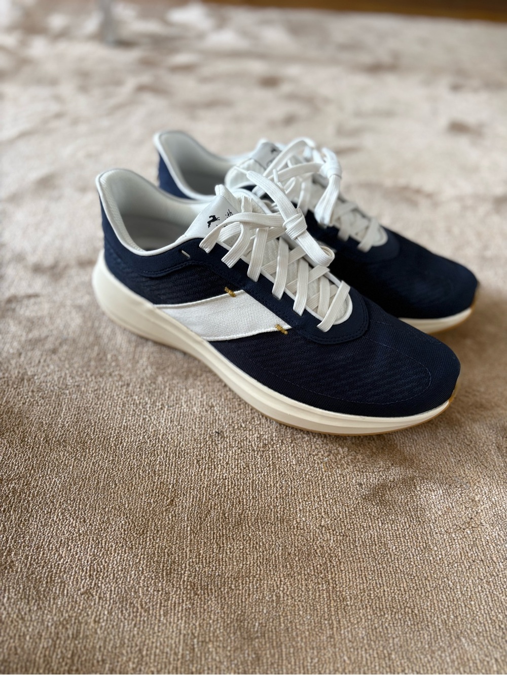 Tracksmith Eliot Runner